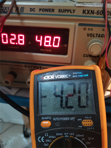 入:48VDC(42-62v) 出: 30-36V 4.2A pwm调光电源