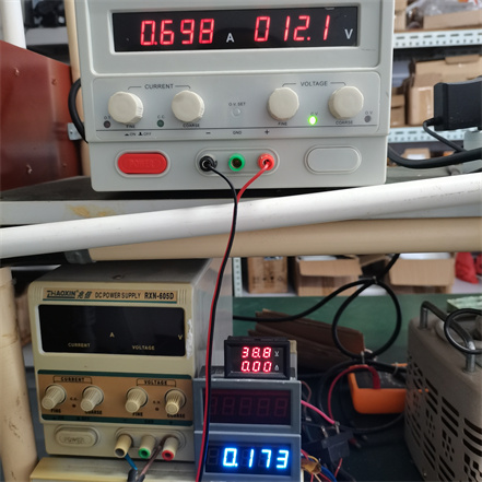 入:48VDC(42-62v) 出: 30-36V 4.2A pwm调光电源