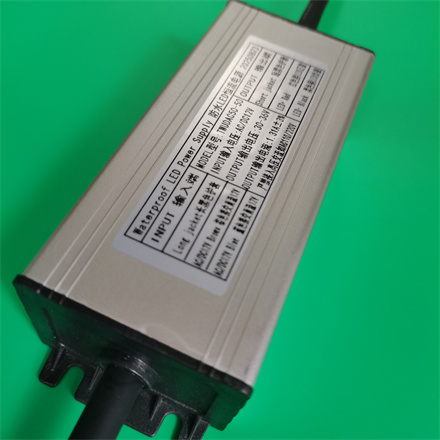 AC12V 50W 输入功率