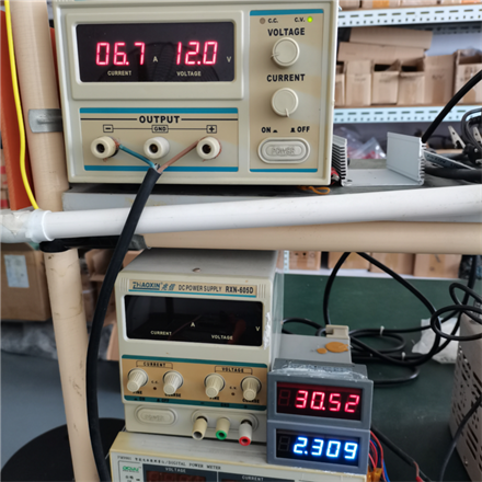 DC12V输入，输出30V 2.3A DC-DC电源