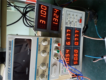 输入电压：AC10-12V 50W 输出1.3A 30-36V 升压驱动电源