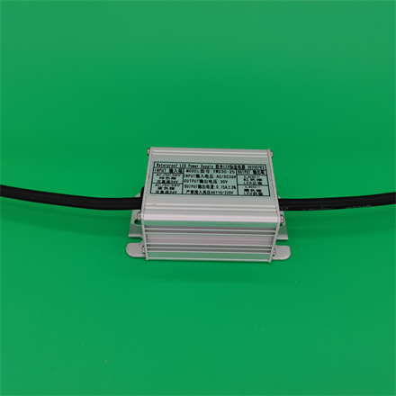 沙田输入AC36V  25W 0.75A  30V 降压电源