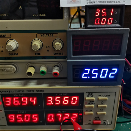 AC36V 95W  2.5A  恒流电源