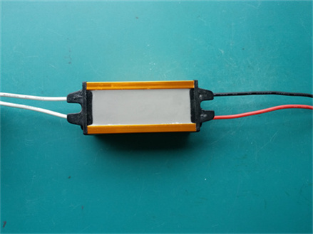 输入电压：AC36V  15W  10串 12串