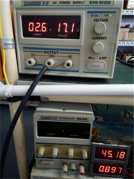 DC24V 40W 0.9A输入，高效率97%