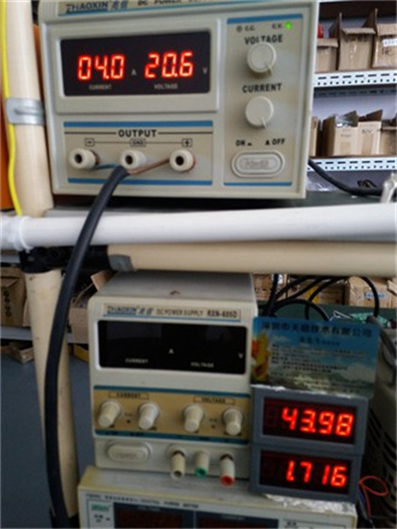 输入 DC24V 85W 1.7A 40-48V DCDC电源