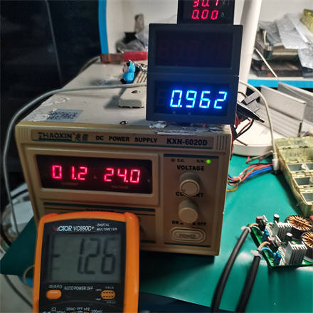 dc24v 30w输入，0.96A 30-35V输出 DCDC电源