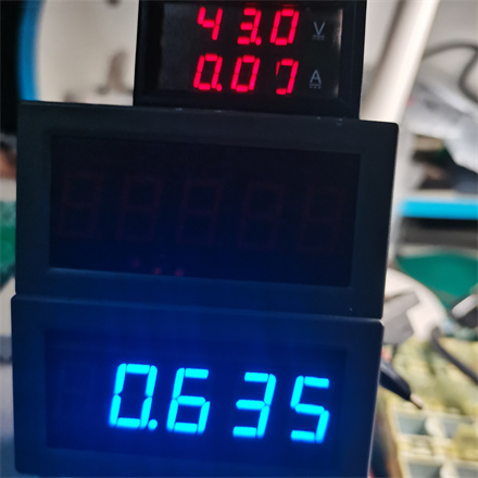 AC36V 30W 输入，输出42-43V 0.65A LED电源