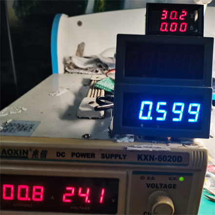 ACDC24V 20W 可升可降 0.6A 33-39V LED电源